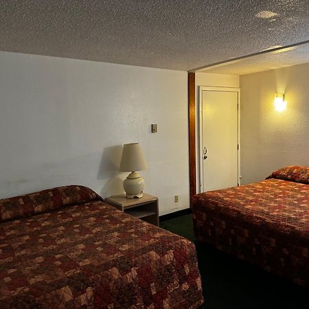 Heidi'S Inn Ilwaco Экстерьер фото
