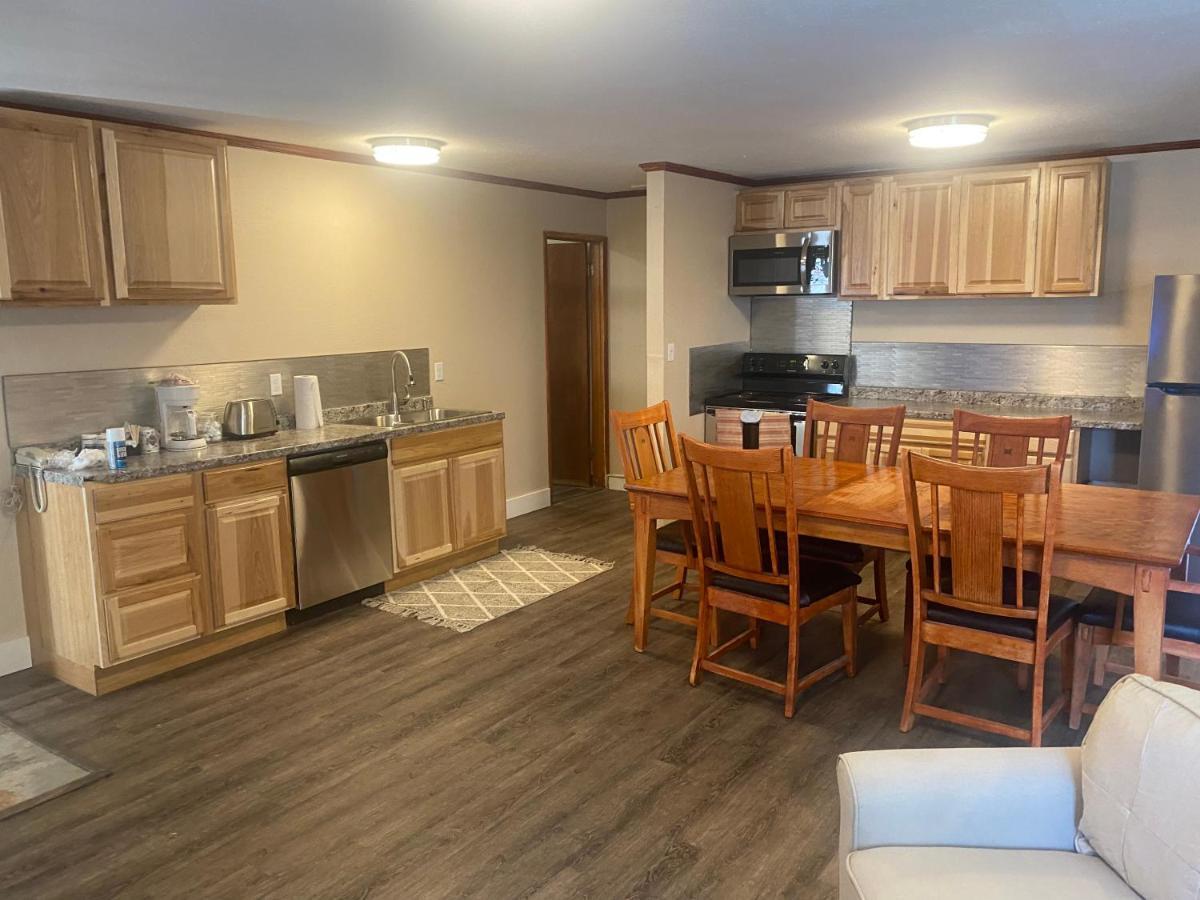 Heidi'S Inn Ilwaco Экстерьер фото