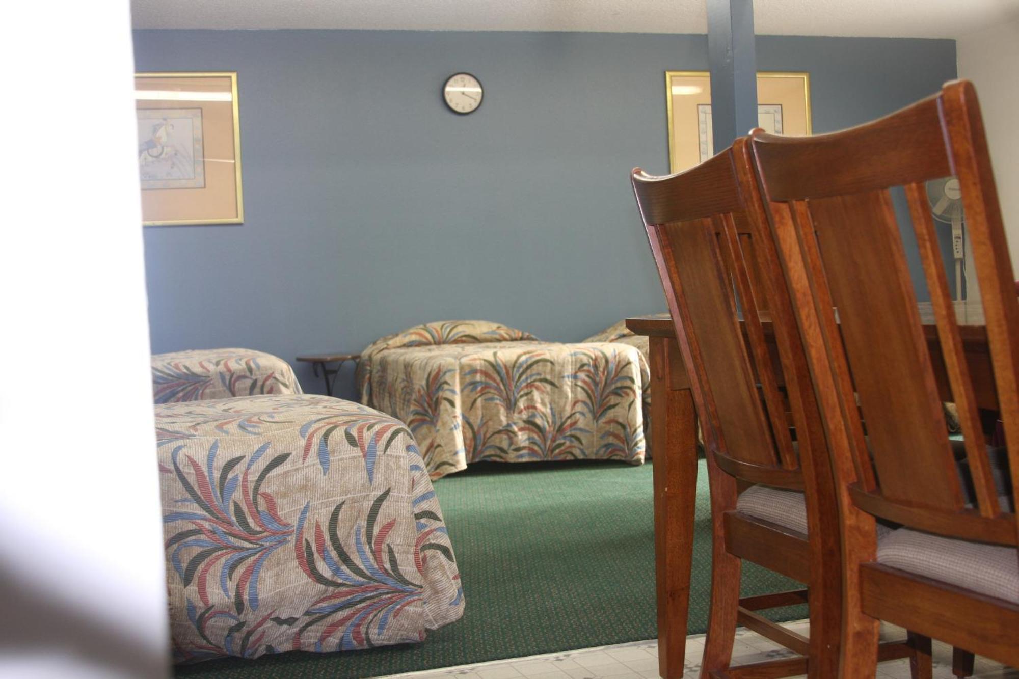 Heidi'S Inn Ilwaco Экстерьер фото