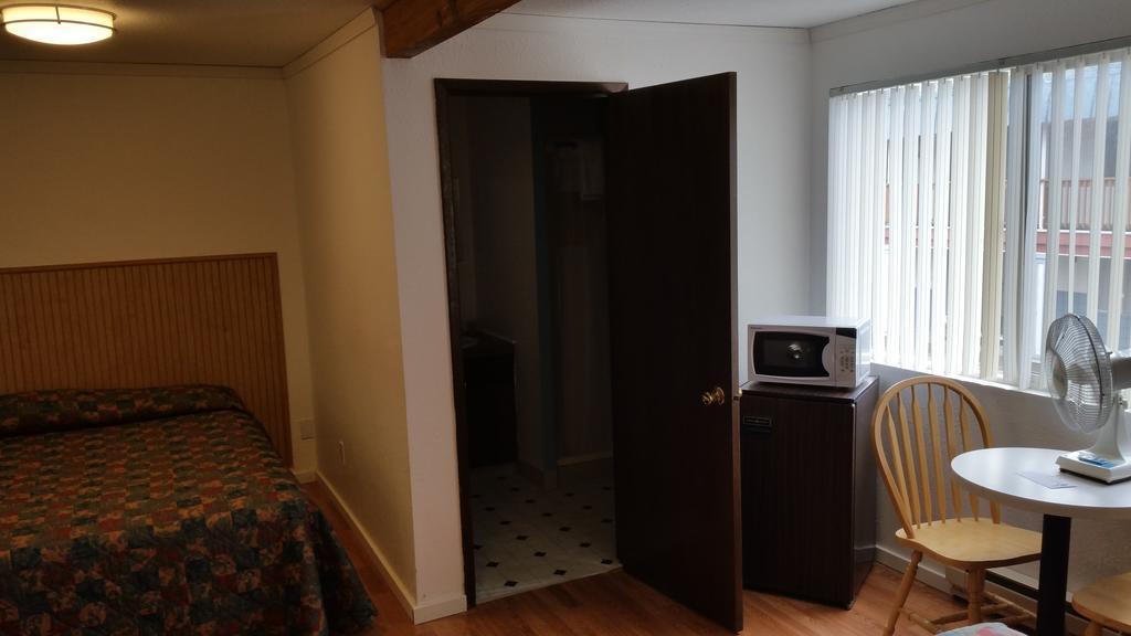 Heidi'S Inn Ilwaco Экстерьер фото