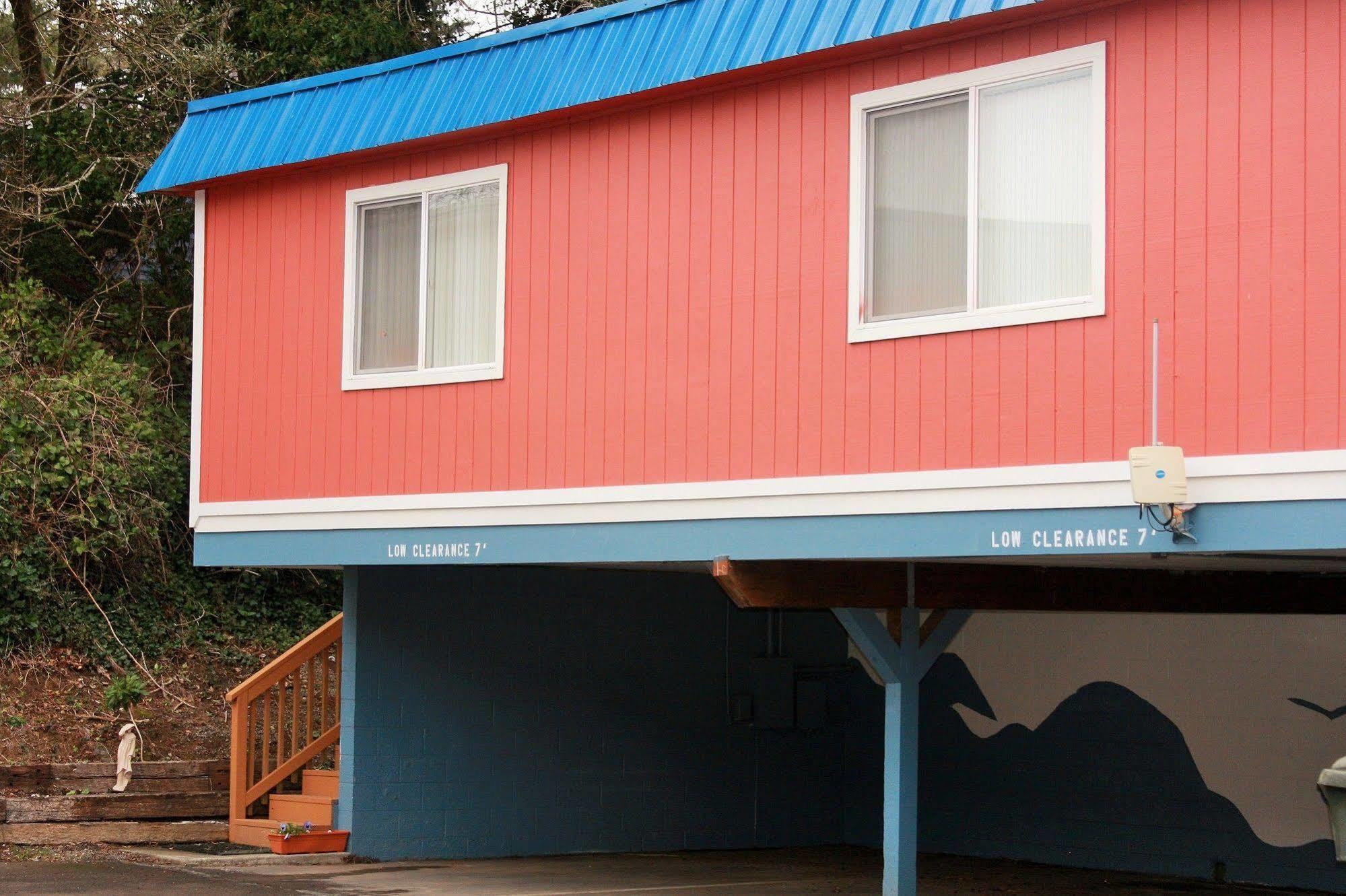 Heidi'S Inn Ilwaco Экстерьер фото