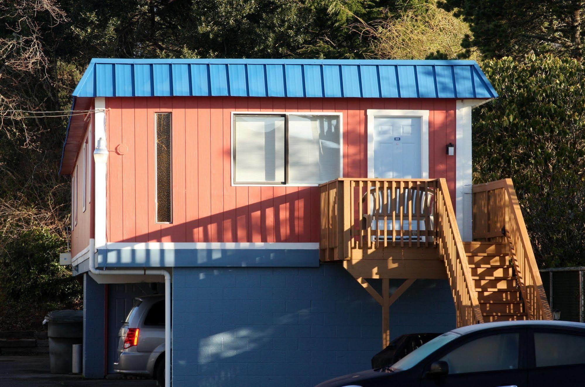 Heidi'S Inn Ilwaco Экстерьер фото