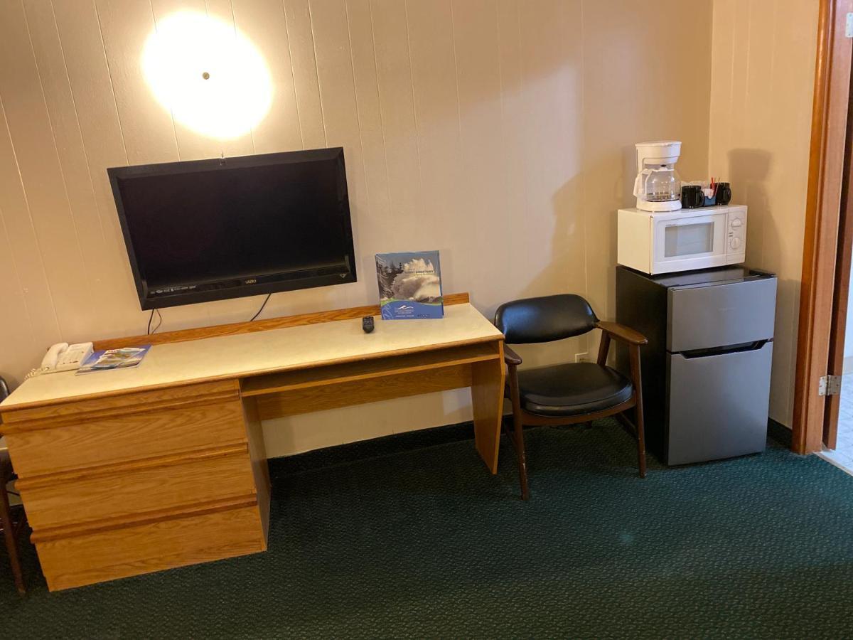 Heidi'S Inn Ilwaco Экстерьер фото